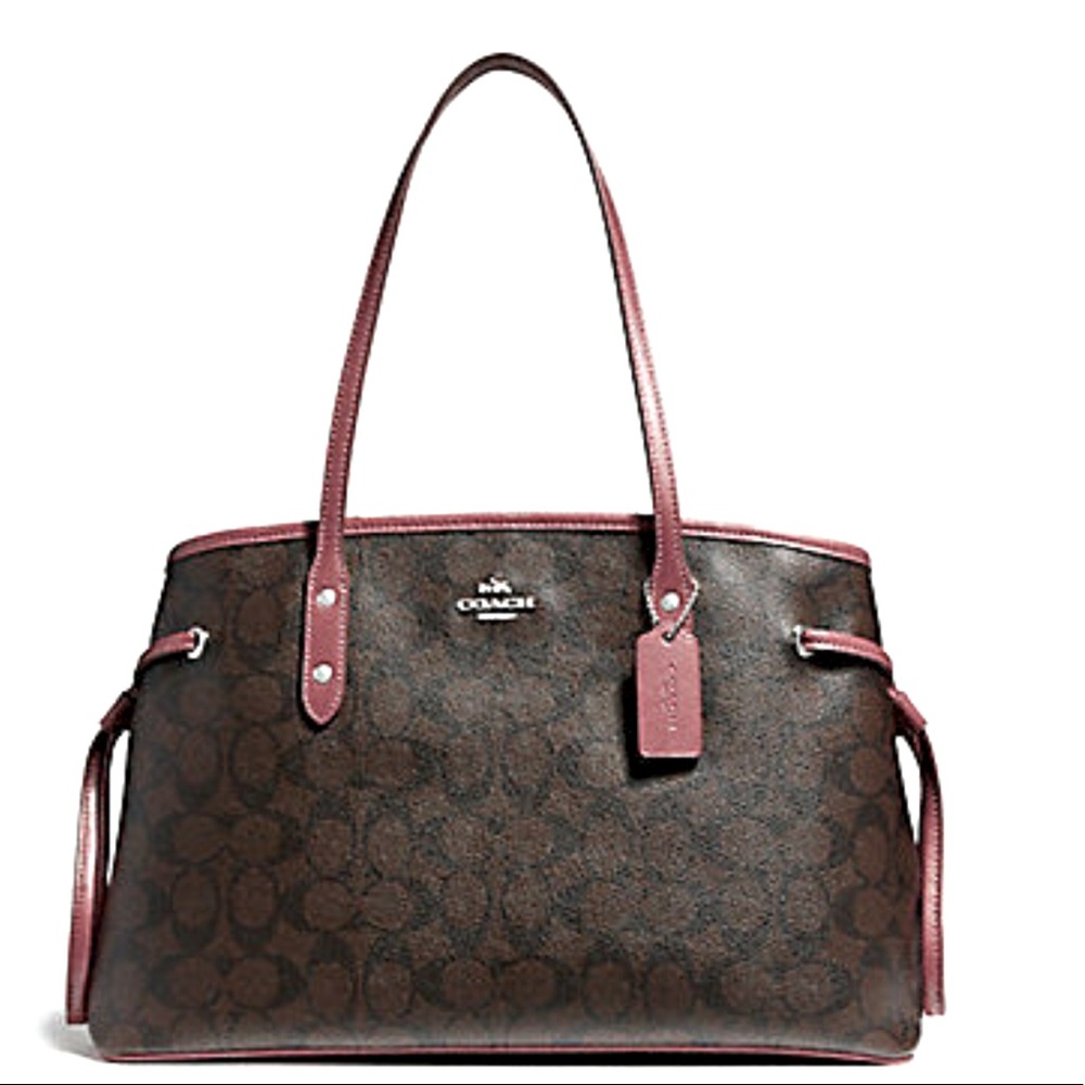 Coach Signature Canvas Drawstring Carryall Nwt - image 1